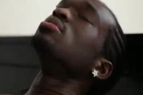 Little twink Takes Oversized black Muscle wang