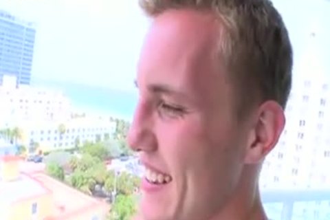 concupiscent ebony Thug Stretching taut hole