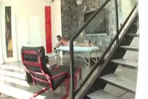 Tyler Saint nails Dodger Wolf