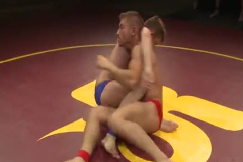 Steve Sterling And Dayton O'connor Wrestle before hammering
