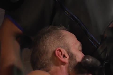 2 Bikers Go Wilde. black Biker pounds Hard The White Bikersteamy Porn!