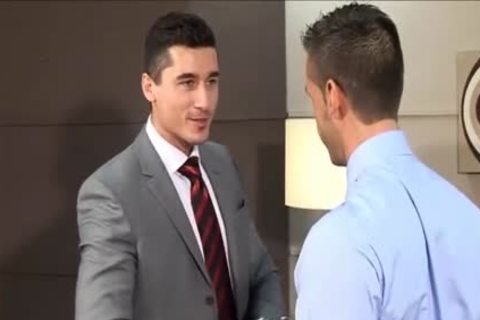 2593On His Knees Gurlign That Oversized pecker