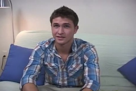 Logan & David Have A Joy blow job-sex