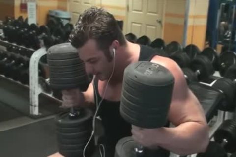 Frank Takes A baths & Works Out