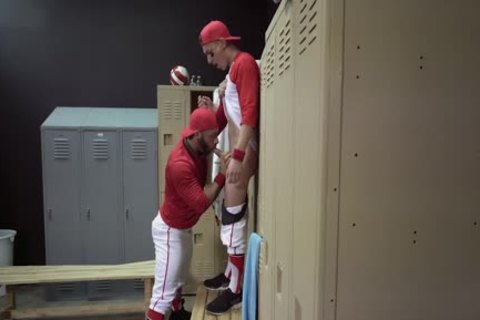 Locker Room plowing - Tristan Hunter And Eddy Ceetee