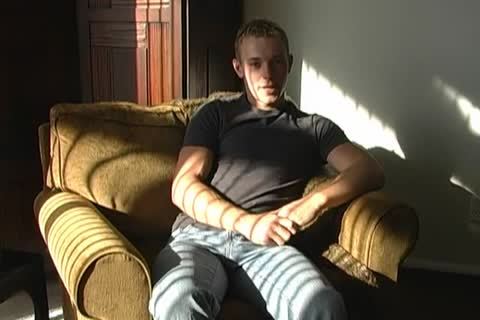 blonde Muscle Hunk Solo