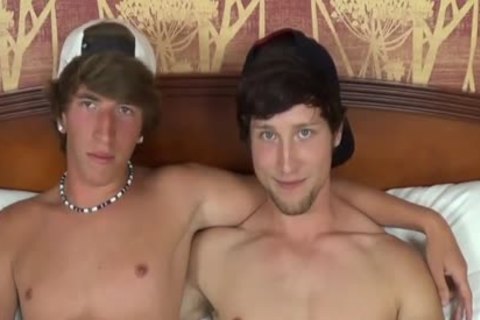 Aaron Hunter poke Scotty Knox - 'cuz fucking Is So good