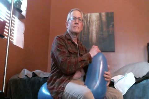 enormous Balloon Hump, Pop, Jack And sperm - 2-21 - Balloonbanger