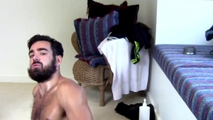 AmateursDoIt: Hairy Batt fun with toys