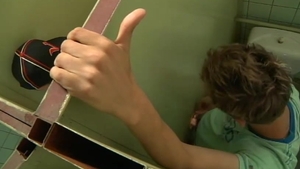  Young Twinks Explore New Depths