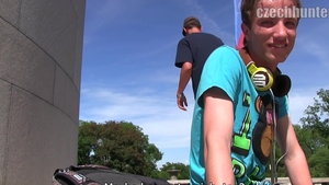 Czech Hunter: Seduced by a Skater on National Monument